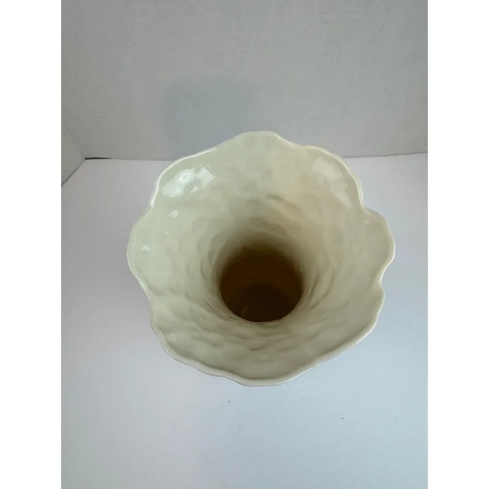 Belleek Ireland Daisy Tall Vase 1932 Shamrock Parian China Scalloped Rim 10.5in